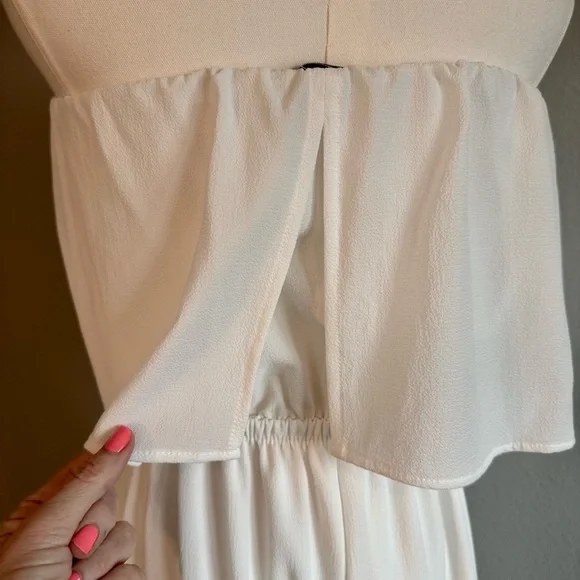 Vici White Strapless Jumpsuit with Ruffled Overlay Large - Picture 3 of 5